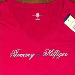 Women’s Red Tommy Hilfiger NWT v-neck women’s L